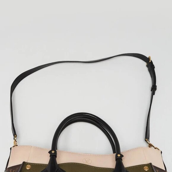 Louis Vuitton Laurel Leather And Monogram Canvas On My Side Bag - Picture 5 of 11